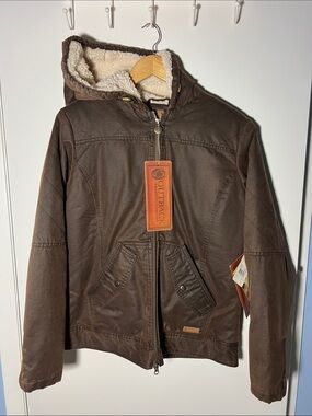 NWT Outback Trading Co. Heidi Canyonland Jacket size medium